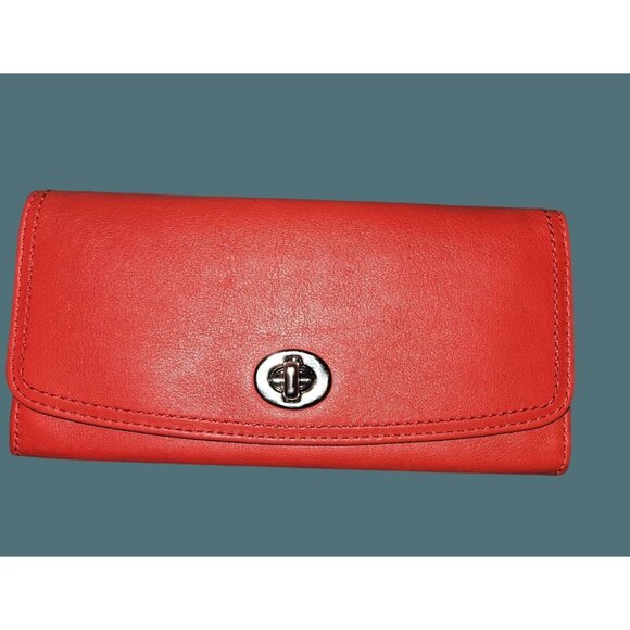 Coach Handbags - Coach Leather Turn Lock Wallet